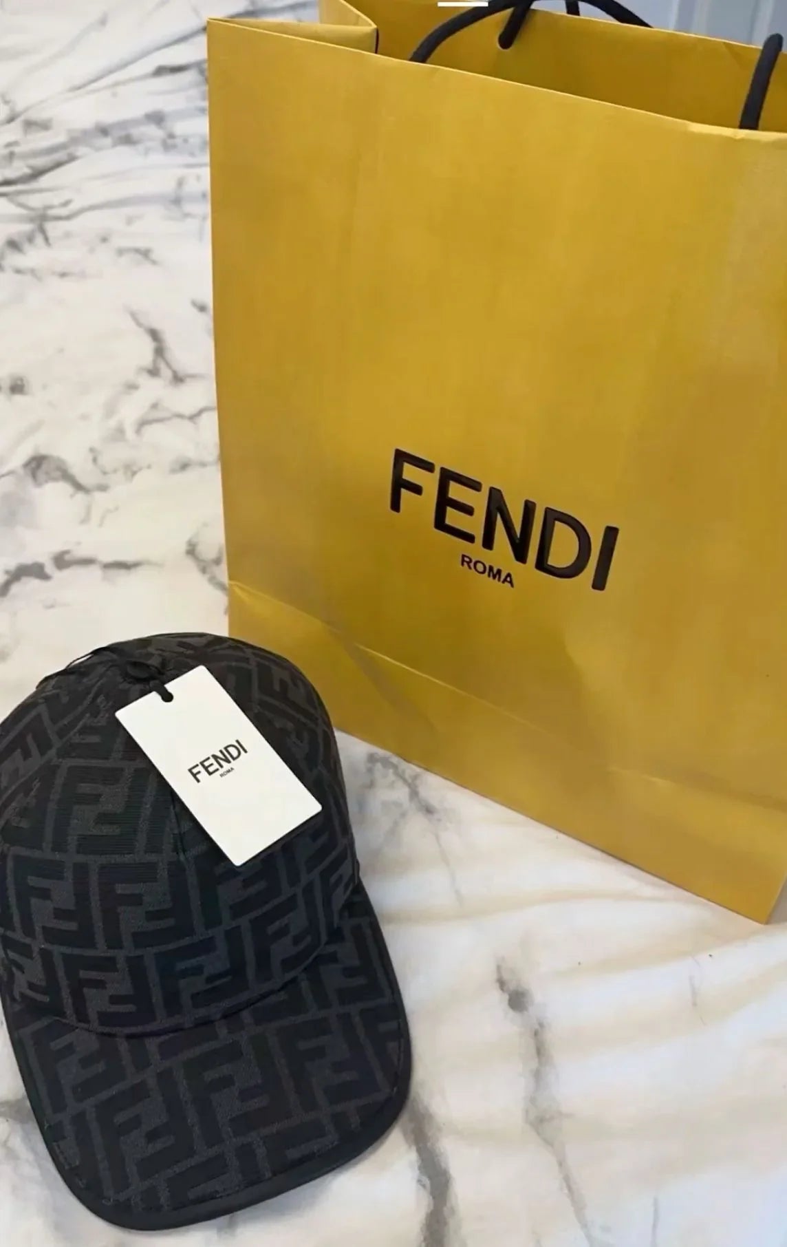 FENDI - C