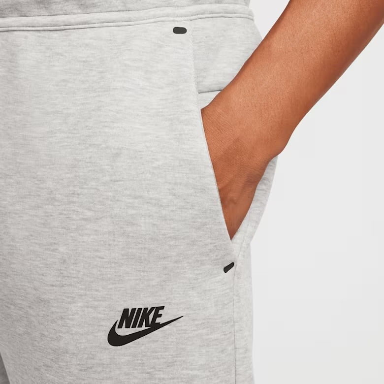 Ensemble Nike Tech Fleece